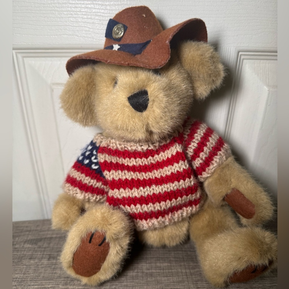 Vintage Pickford Brass Button Bear "Cody"